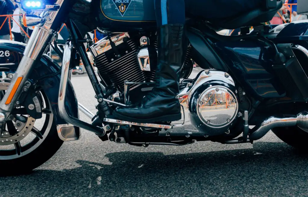 Can You Ride a Motorcycle With Sandals? Motor Gear Expert
